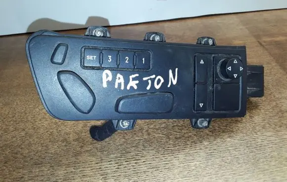 Volkswagen Phaeton Seat control switch 3D0959766K