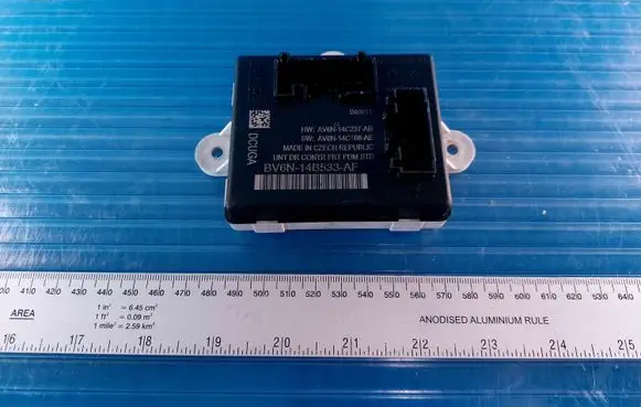 Ford C-MAX II Door control unit/module A2C53304051