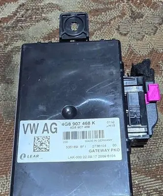Audi A7 S7 4G Gateway control module brak