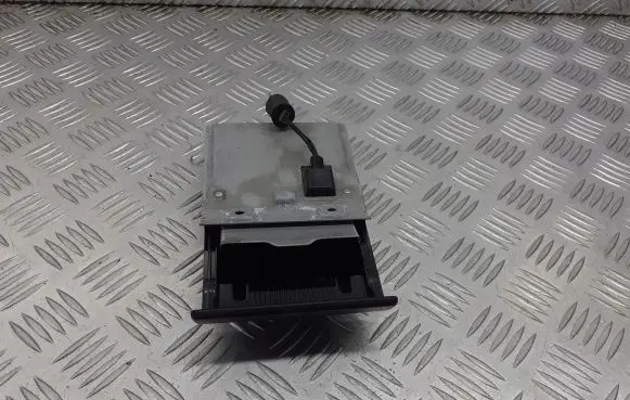 Opel Agila A Rear door ashtray 