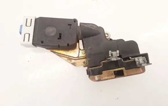 Mitsubishi Space Star Front door lock