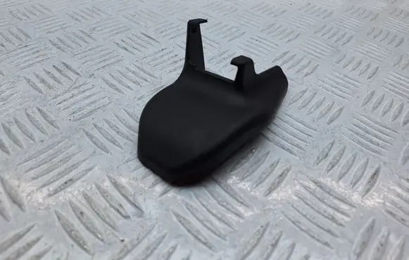 Toyota Avensis T270 Front passenger seat rail trim 7212805020C0 7212805020