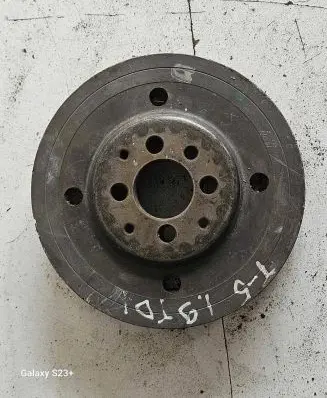 Volkswagen Multivan T5 Crankshaft pulley 0381052143