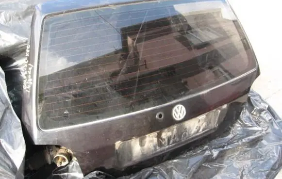 Volkswagen Golf III Tailgate/trunk/boot lid CHECBEKAS