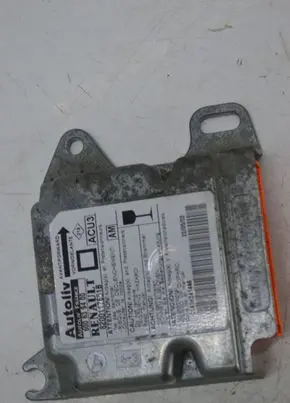 Renault Megane I Airbag control unit/module 600639400