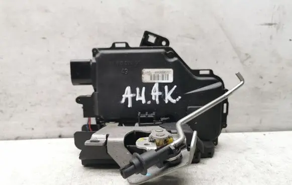 Audi A4 S4 B6 8E 8H Rear door lock 8E0839015C