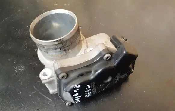 Renault Megane III Throttle valve H8200744823