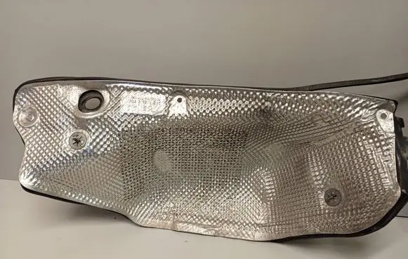 Audi A6 S6 C7 4G Heat shield in engine bay 4G0804165B