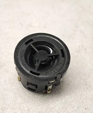 Front door high frequency speaker