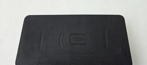 BMW 3 G20 G21 Wireless charging module 5A0E550