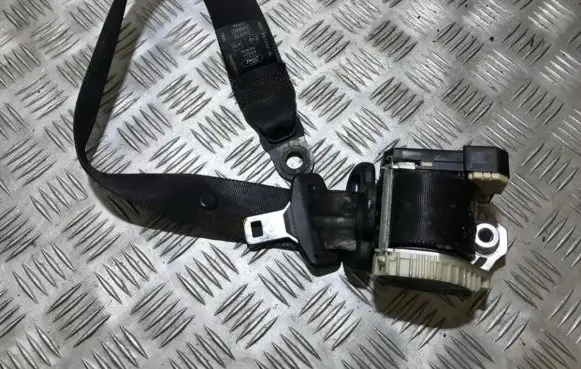 Ford Focus Front seatbelt 4m51a61294al 4m51-a61294-al