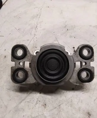 Land Rover Evoque I Engine mount bracket EJ327M121
