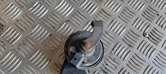 Citroen C4 I Horn signal 007728