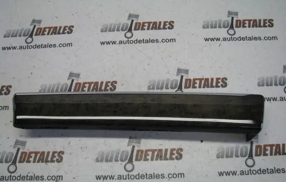 Mercedes-Benz E W211 Dashboard glove box trim A2116801071