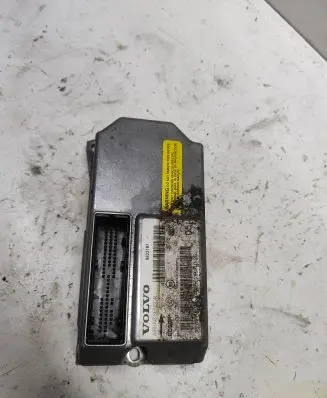 Volvo V70 Airbag control unit/module 0285001256 8622187