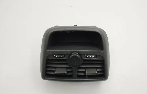 Rear air vent grill
