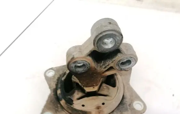 Opel Vectra C Engine mount bracket V046403303