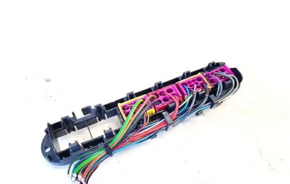 Audi A4 S4 B5 8D Fuse box set 8d1937