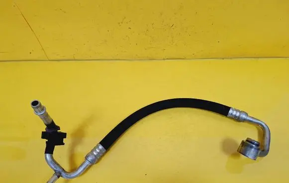 Volkswagen Polo IV 9N3 Air conditioning (A/C) pipe/hose 6Q0820744AA