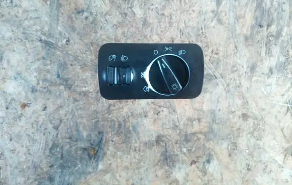 Audi A3 S3 8L Light switch 6900146 109928