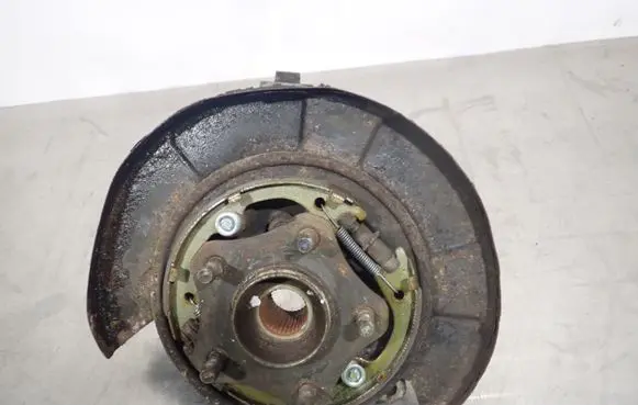 Infiniti M Rear wheel hub spindle/knuckle 