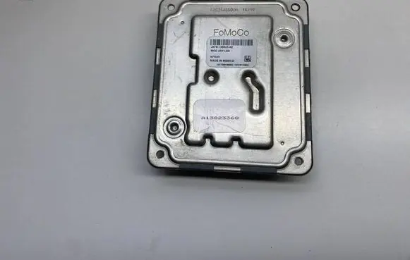 Ford Focus LED ballast control module JX7B13B626AE A2C75455001 A2C7554480800