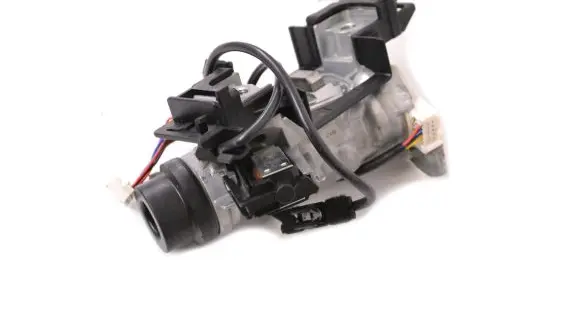 Volkswagen Golf VII Ignition lock 5Q0905865A