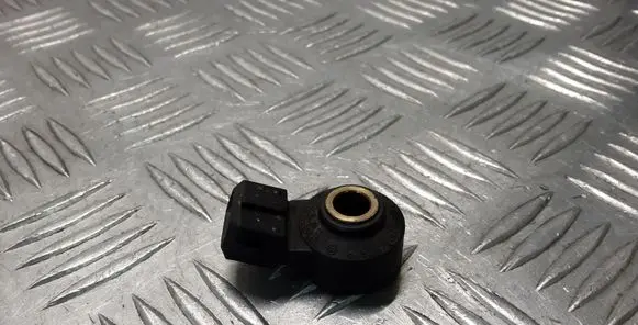Mercedes-Benz CLS C219 Detonation knock sensor A0041539028 0261231188