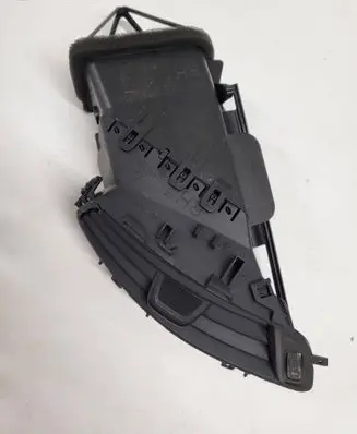 Opel Zafira C Dashboard air vent grill cover trim 330188061