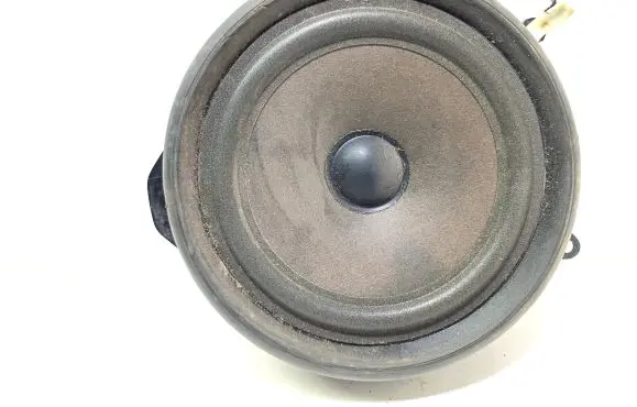 Audi A4 S4 B6 8E 8H Parcel shelf speaker 