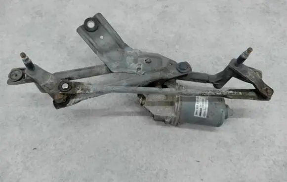 Fiat Grande Punto Front wiper linkage 