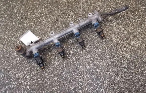 Hyundai Accent Fuel injectors set 3531022010