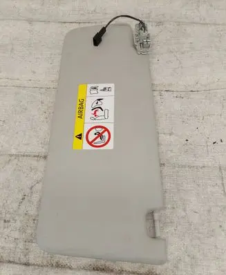 Volkswagen Golf VI Sun visor