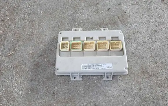 Chrysler Voyager Comfort/convenience module P04748079AH