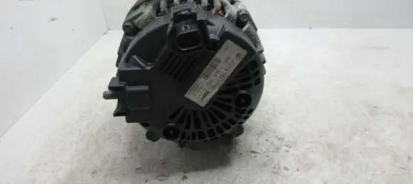 Mercedes-Benz Vito Viano W639 Generator/alternator A0141541102