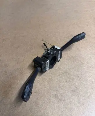 Volkswagen PASSAT B5 Wiper turn signal indicator stalk/switch 1J0953513 203172