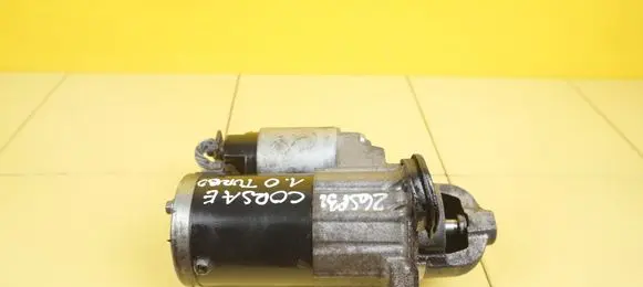 Opel Corsa E Starter motor M00T39971ZC B10XFT