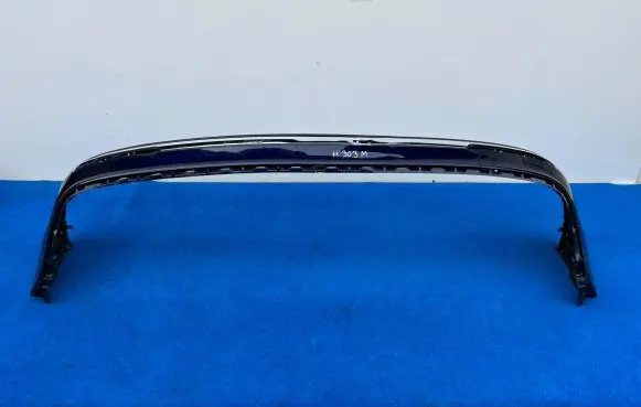 Volkswagen Tiguan Rear bumper trim bar molding 5NA807521G