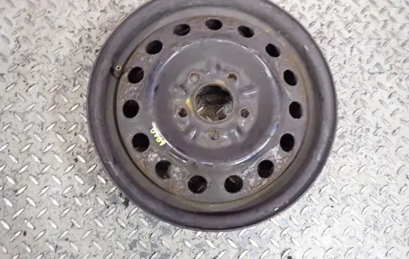 Hyundai Trajet R15 steel rim 529103A020