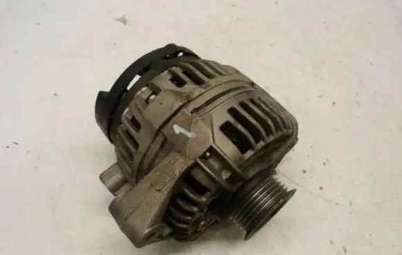 Skoda Fabia Mk1 (6Y) Generator/alternator 037903025G