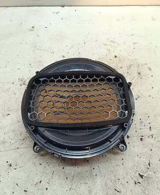 Audi A3 S3 8V Subwoofer speaker 8V0035412B