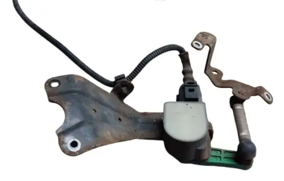 Audi TT TTS Mk2 Headlight/headlamp level sensor 4E0907503 6PM00873901