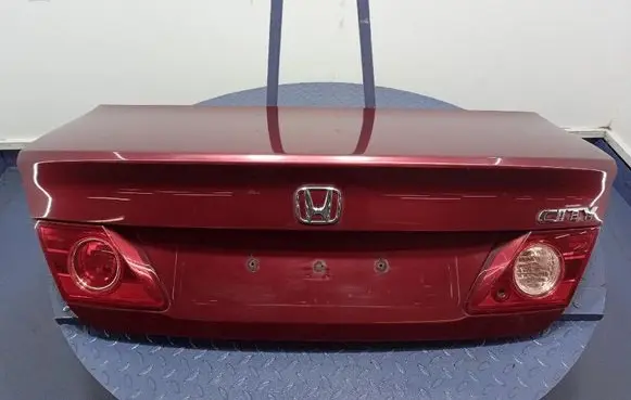 Tailgate/trunk/boot lid