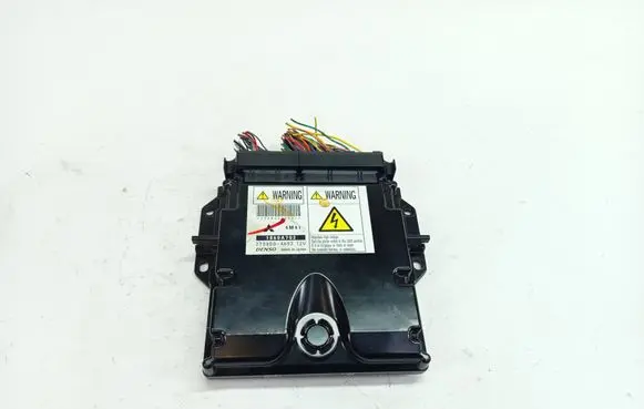 Mitsubishi Pajero Engine control unit/module 1860A702 27800-4693