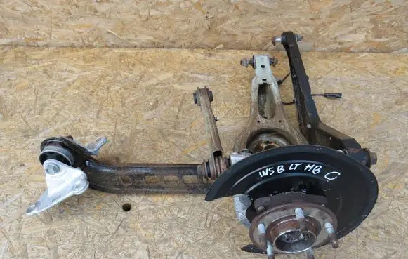 Opel Insignia B Rear wheel hub