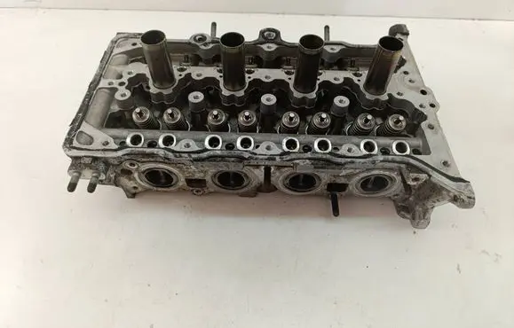 Hyundai Elantra VII Engine head G4FM