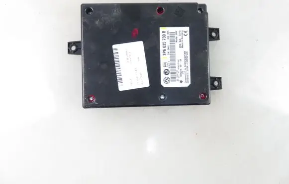 Seat Alhambra (Mk2) Bluetooth control unit module 7P6035730B