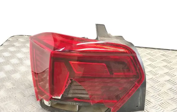Volkswagen Polo VI Rear/tail lights 2008100924 TAB016647BE 00810092