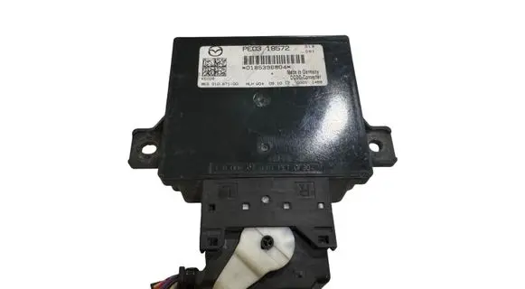 Mazda CX-5 Other control units/modules PE0318572 8ES01087100 0185396804