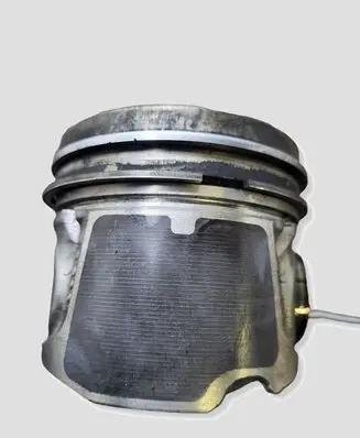 Renault Laguna III Piston M9R